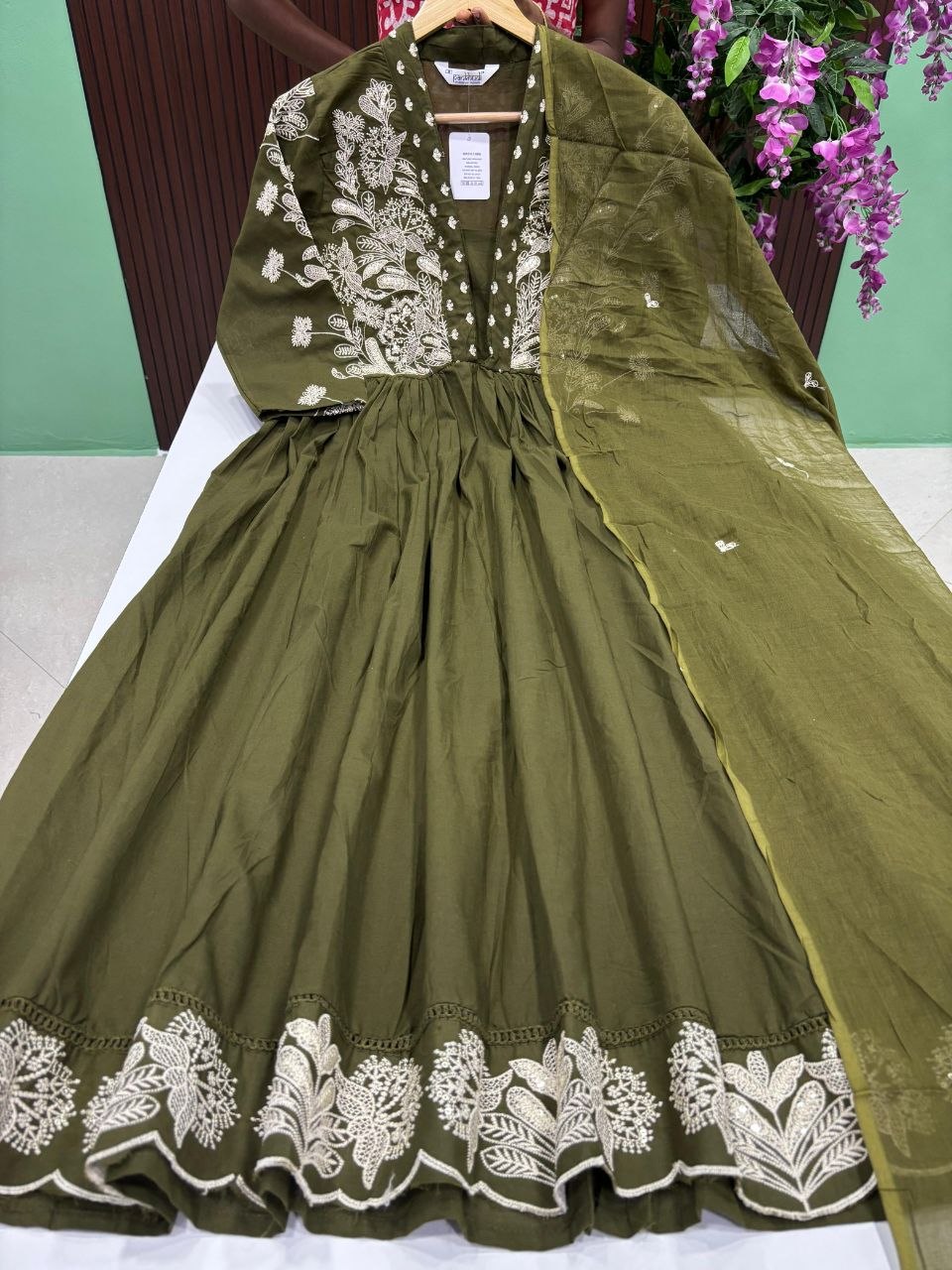 slim fit dress slacks SS6189 Trendy V neck Collar Anarkali with Dupatta Set – sharanz