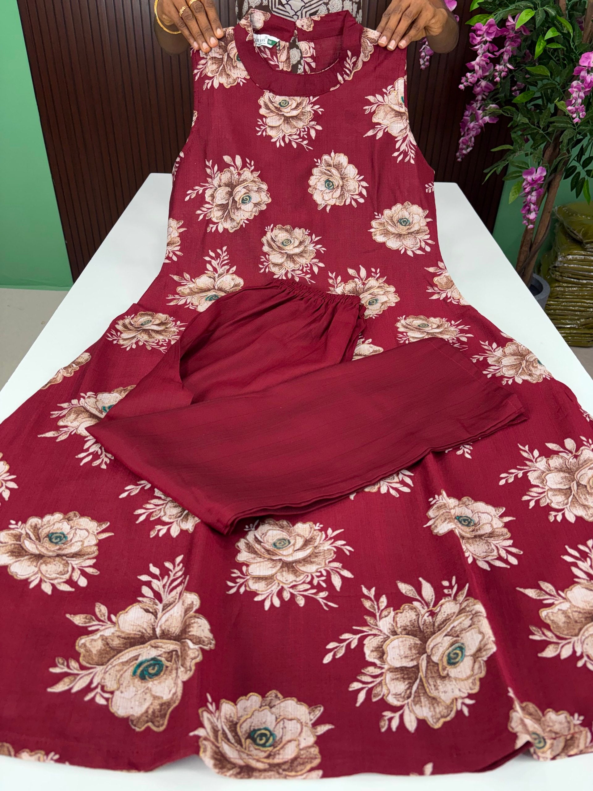 SS6822 Vatican Co ord Set MAROON