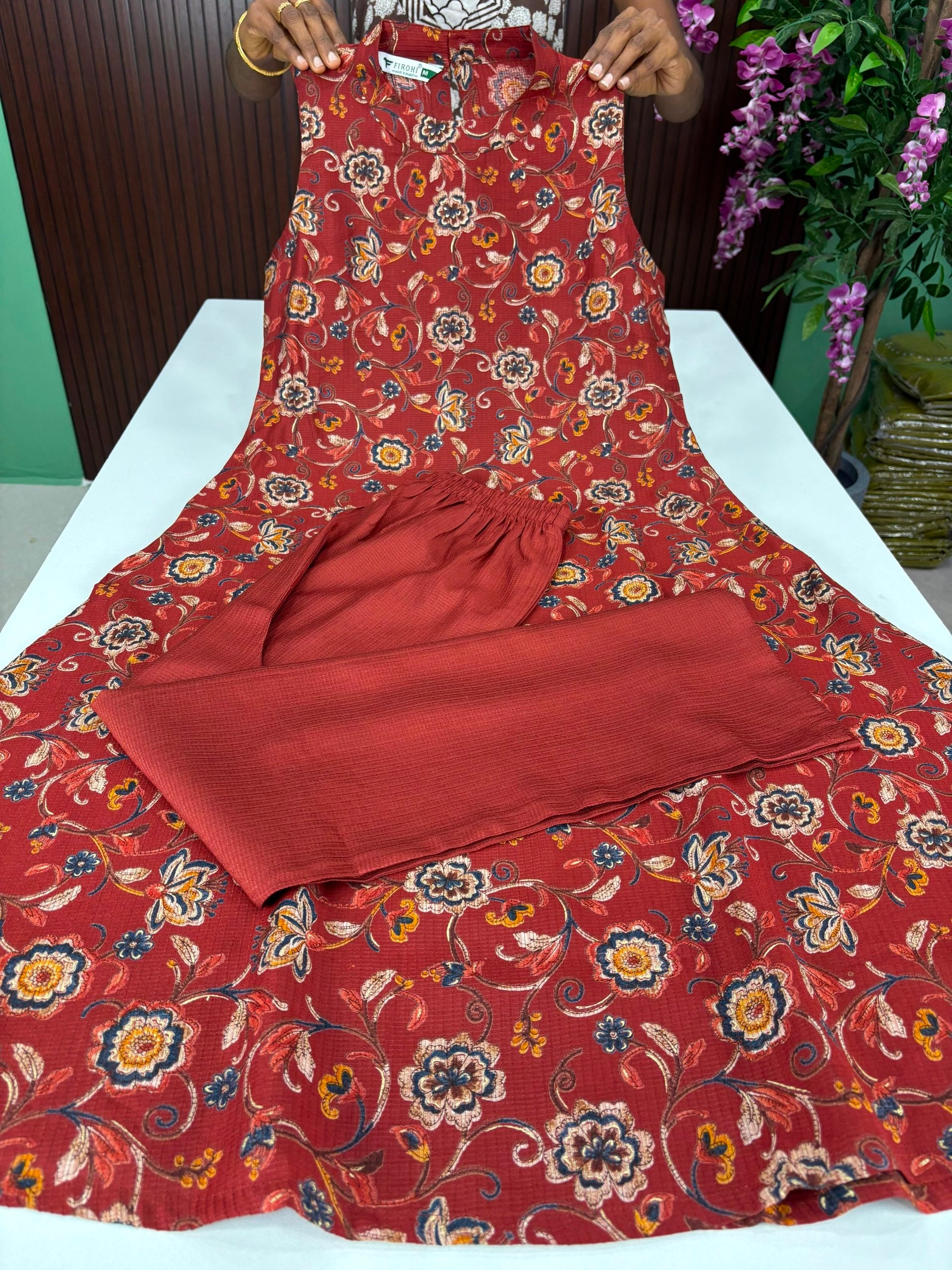 SS6824 Vatican Co ord Set