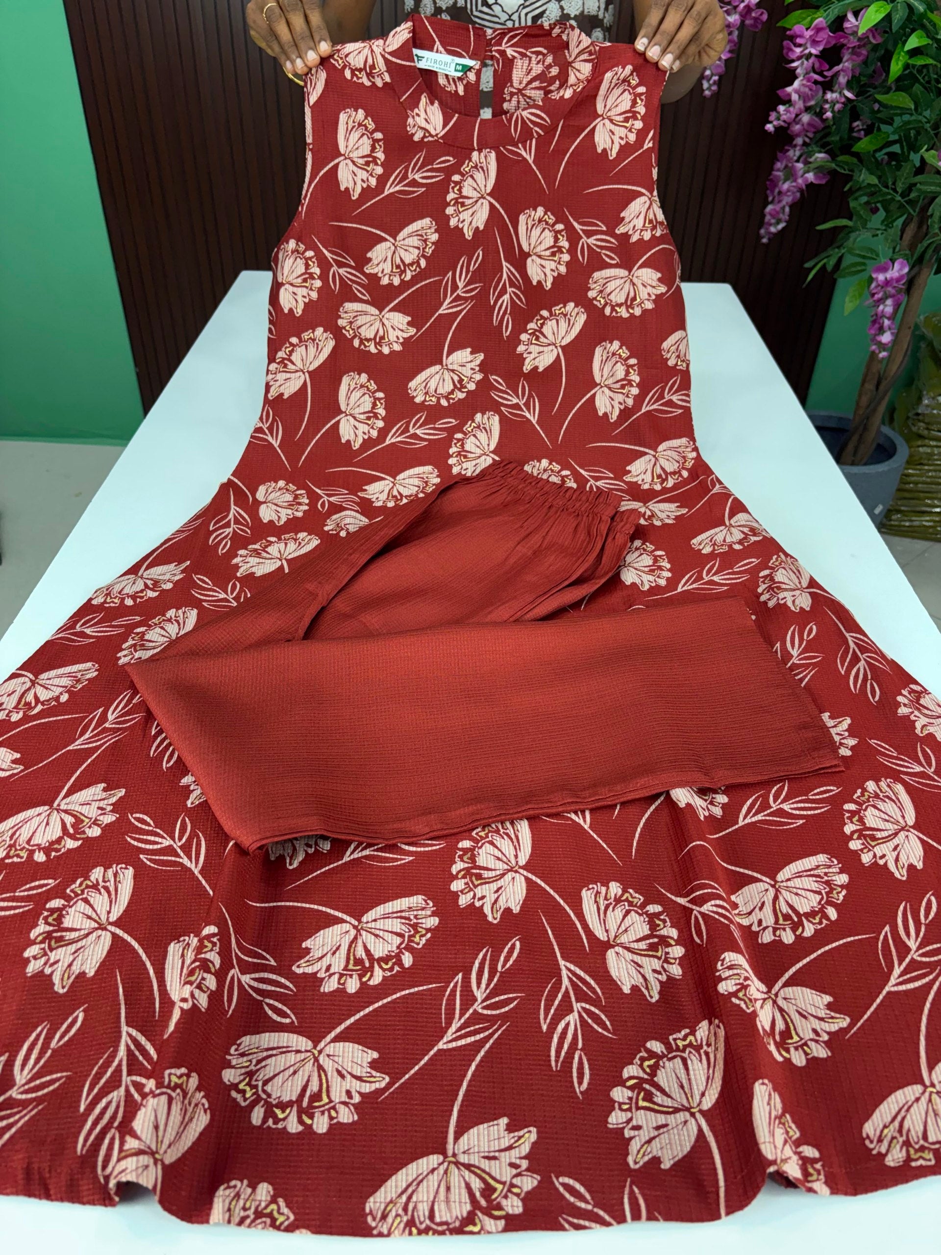 SS6827 Vatican Co ord Set