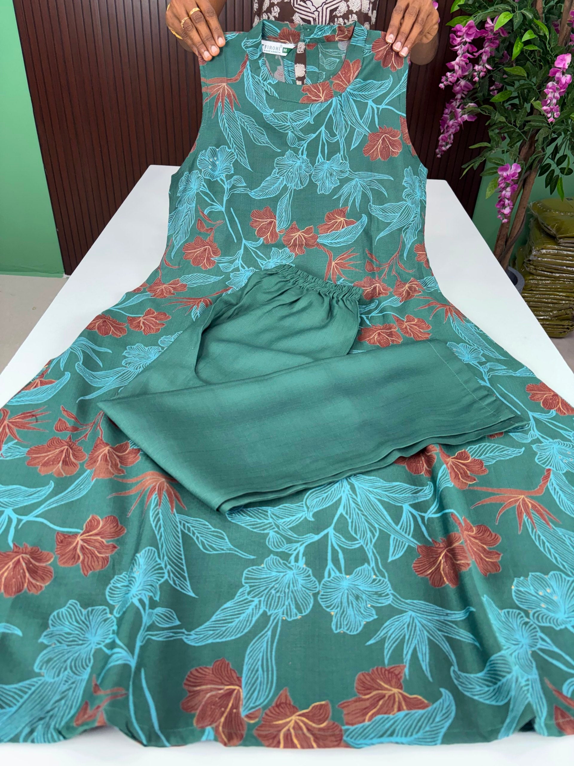 SS6838 Vatican Co ord Set