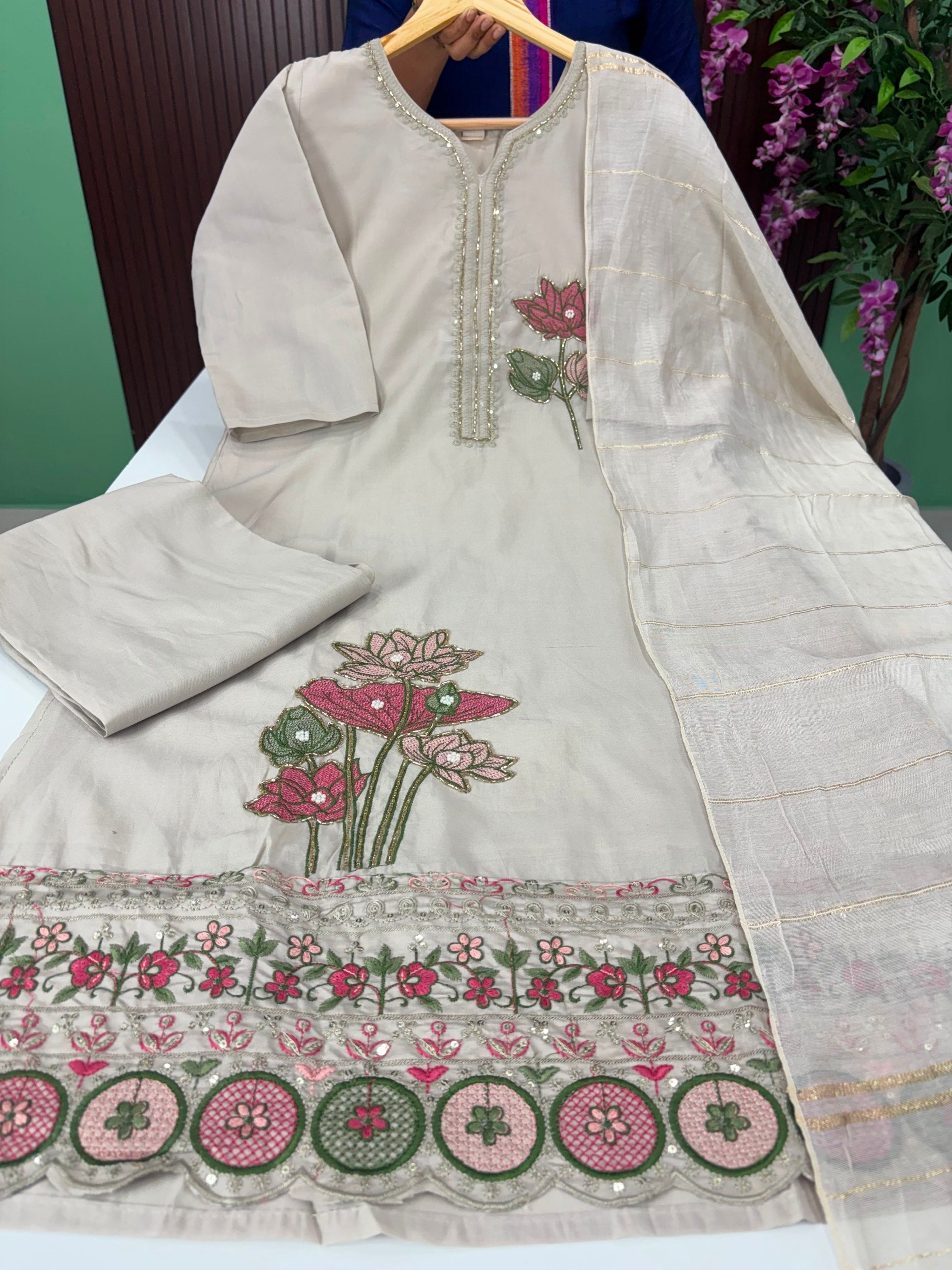SS6914 Roman Silk Kurti with pant & Dupatta Set