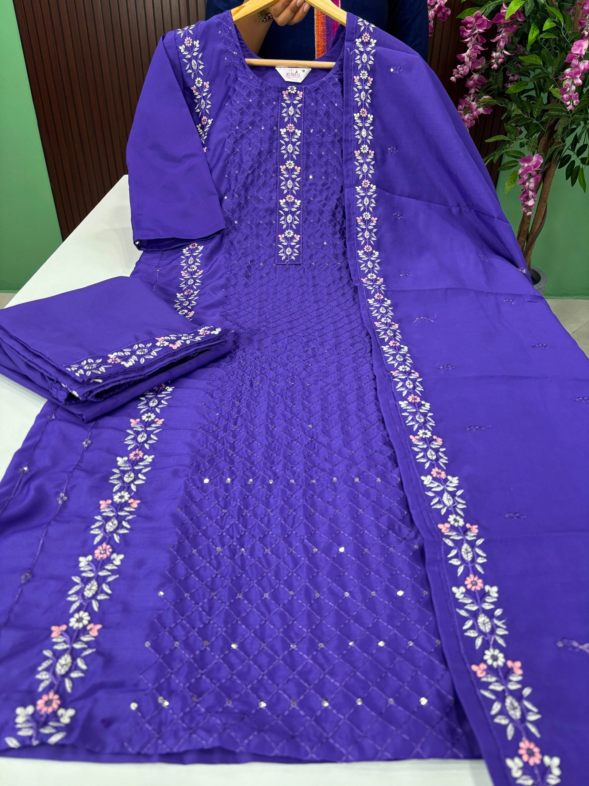 SS6915 Roman Silk Kurti with pant & Dupatta Set
