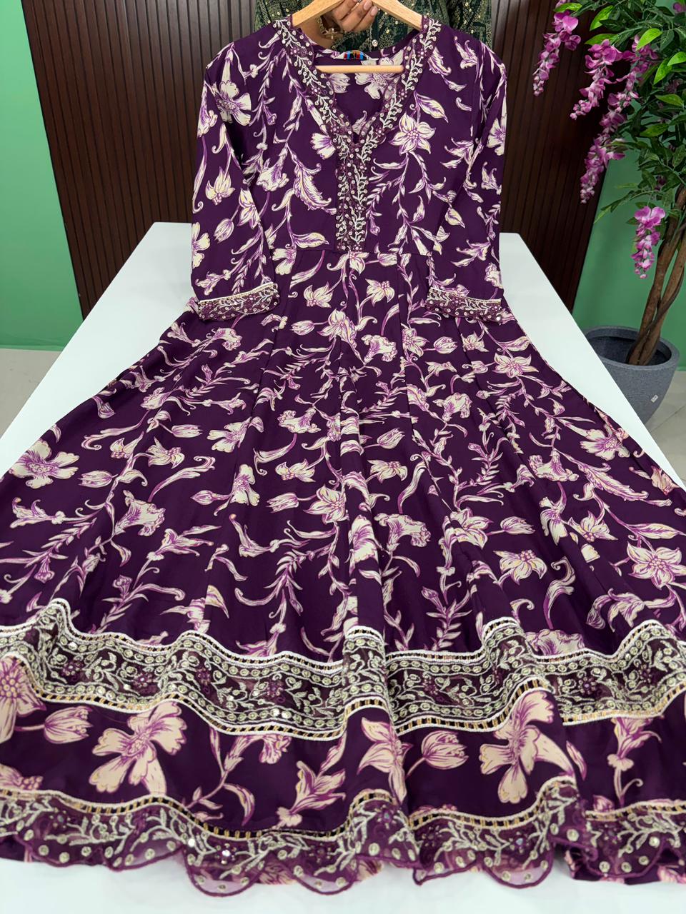 SS6773 Flared V Neck Anarkali