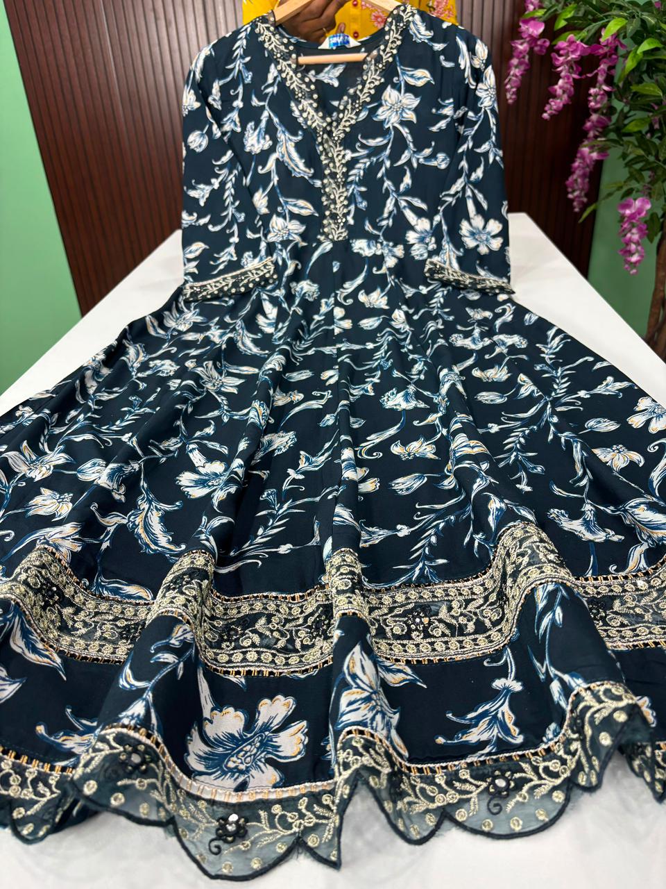 SS6774 Flared V Neck Anarkali