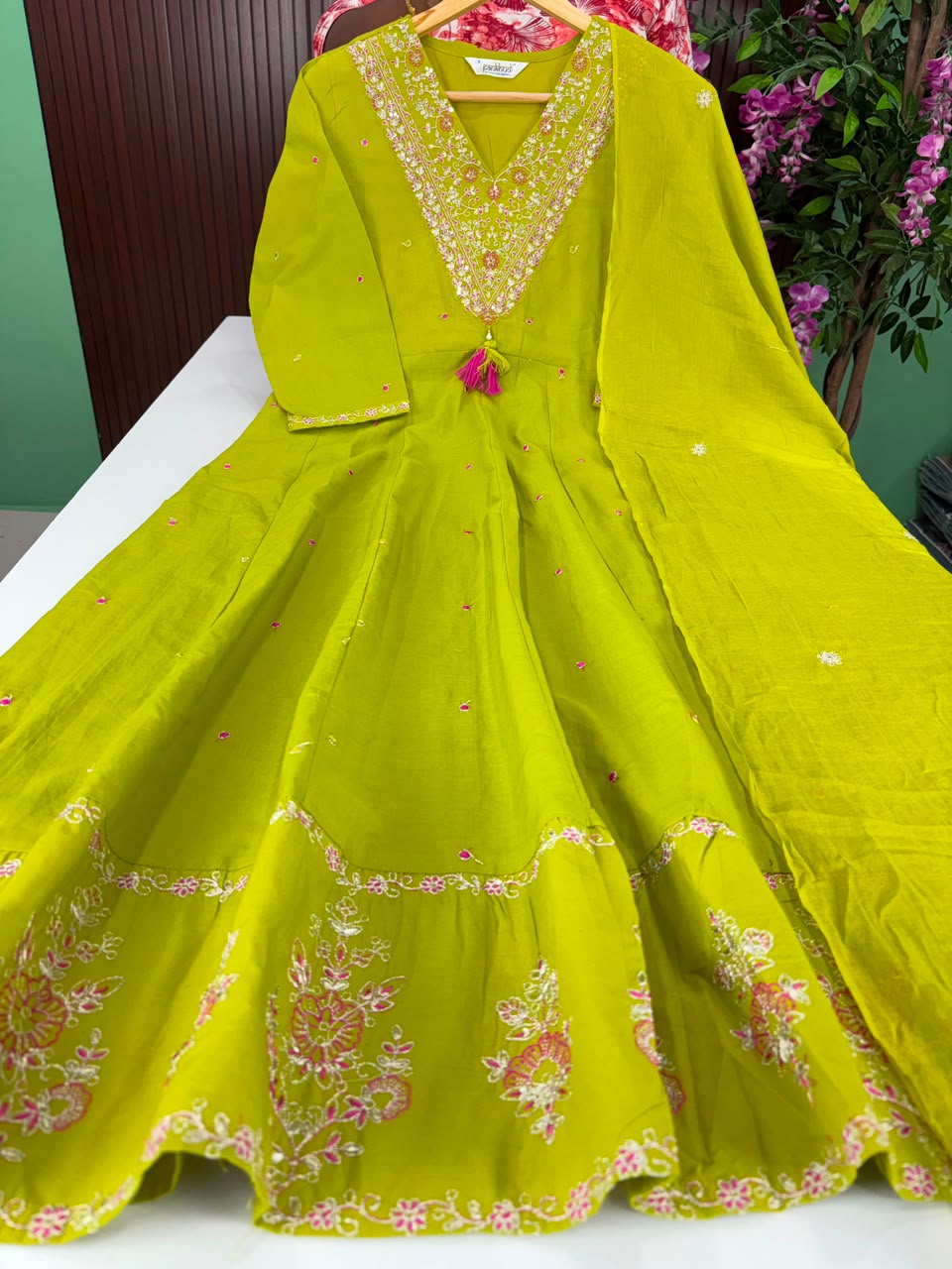 SS7005 V Neck Anarkali with Dupatta Set