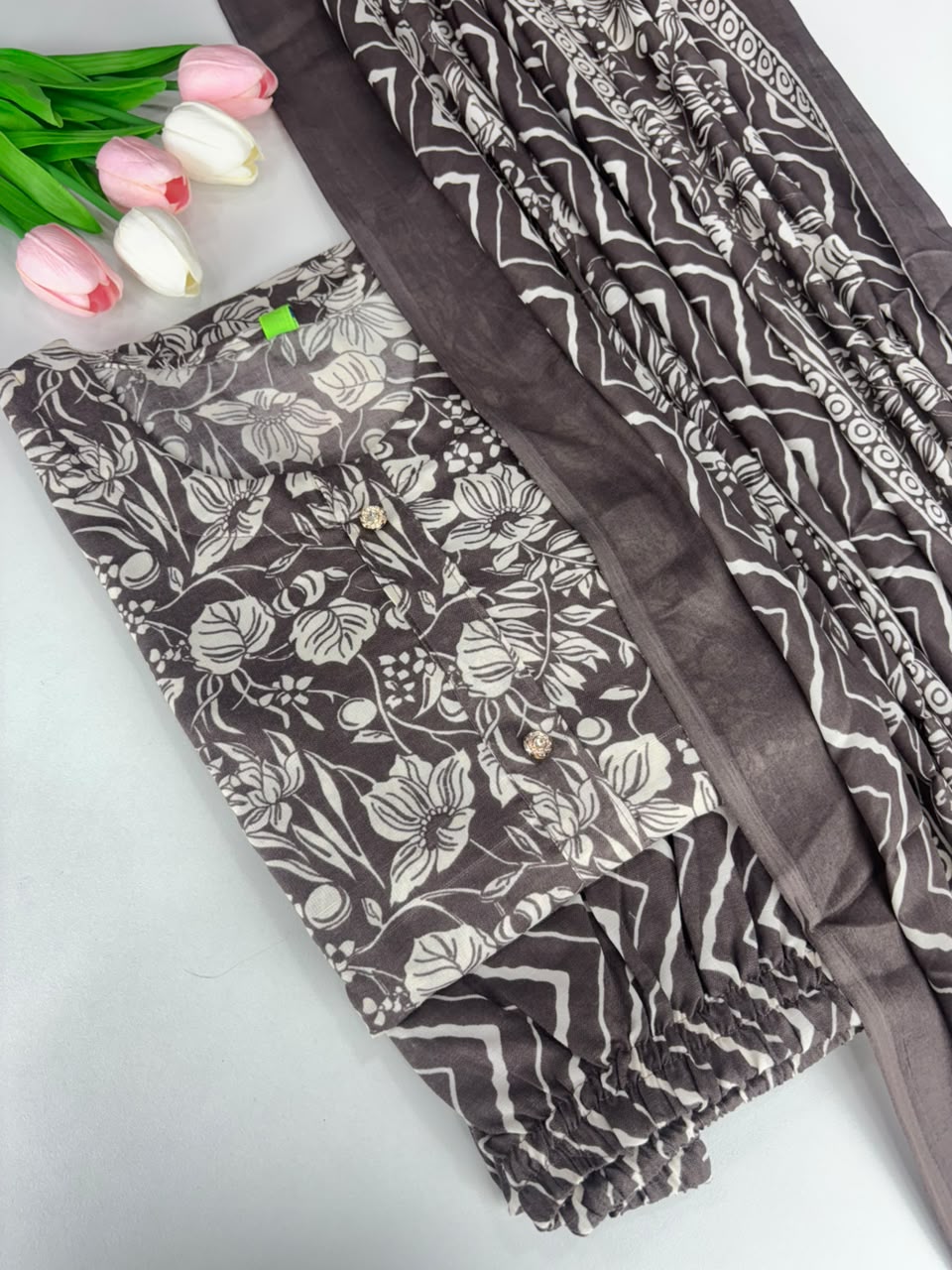 SS7028 Women’s Blended Cotton Salwar Set