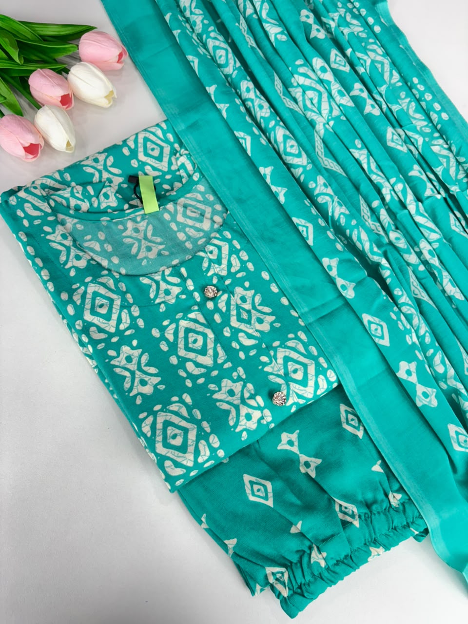 SS7023 Women’s Blended Cotton Salwar Set