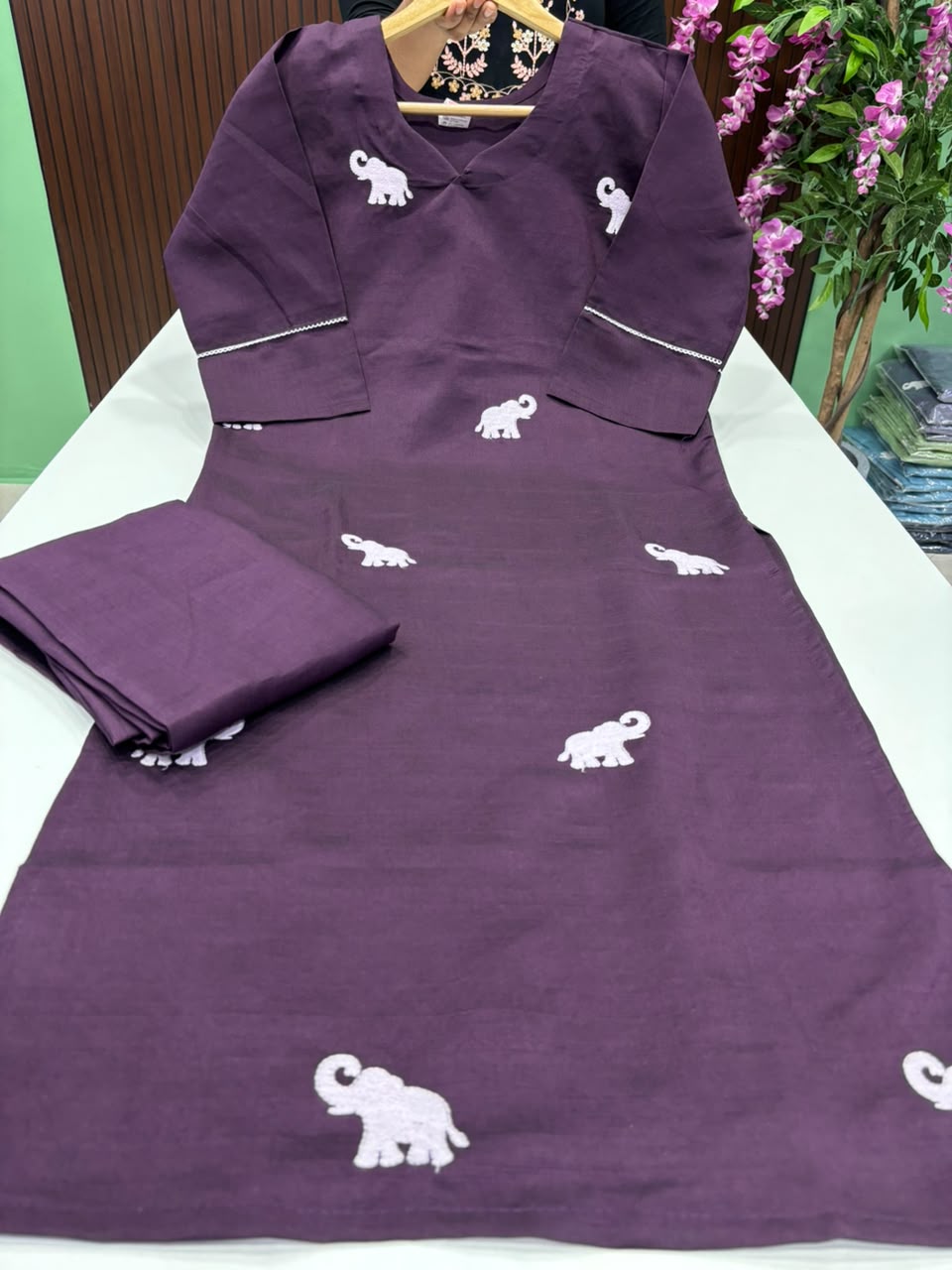 SS7047 Trendy Vatican Co-ord Set - Elephant Design