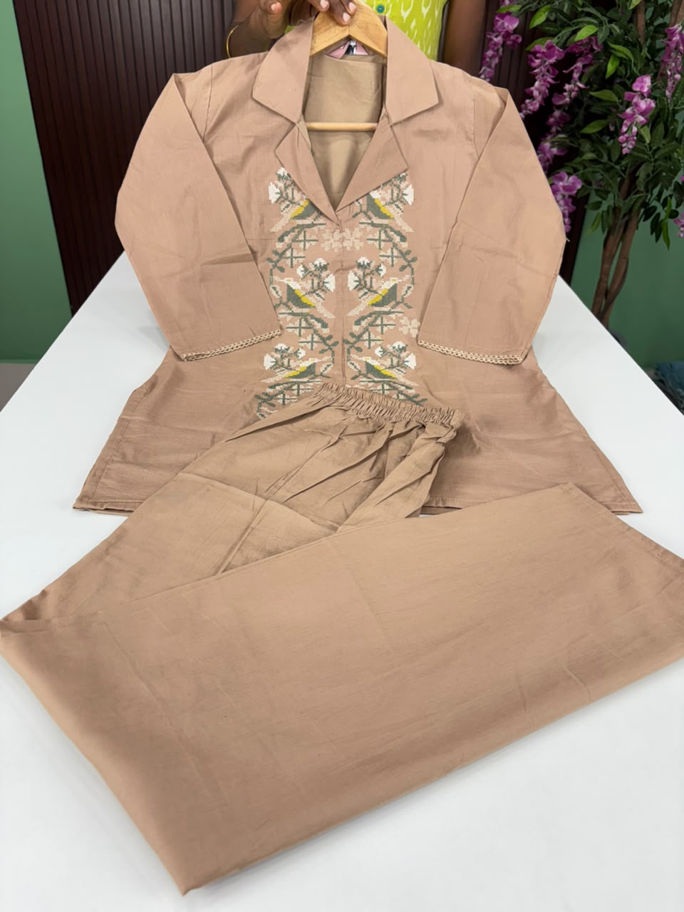 SS7142 Stylish Cotton Blend Co-ord Set - Light Brown