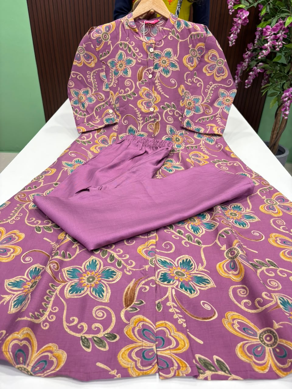SS7240 Vatican Co-ord Set