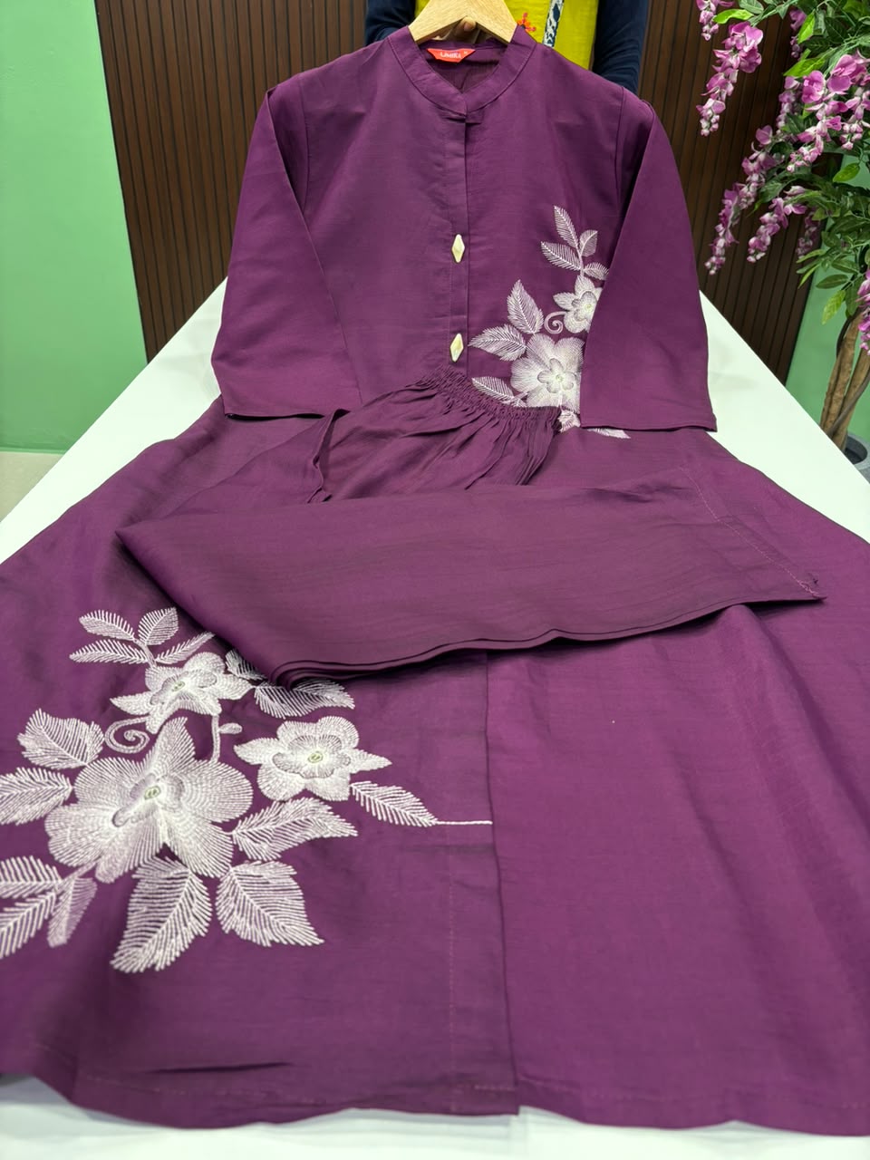 SS7246 Vatican Co-ord Set