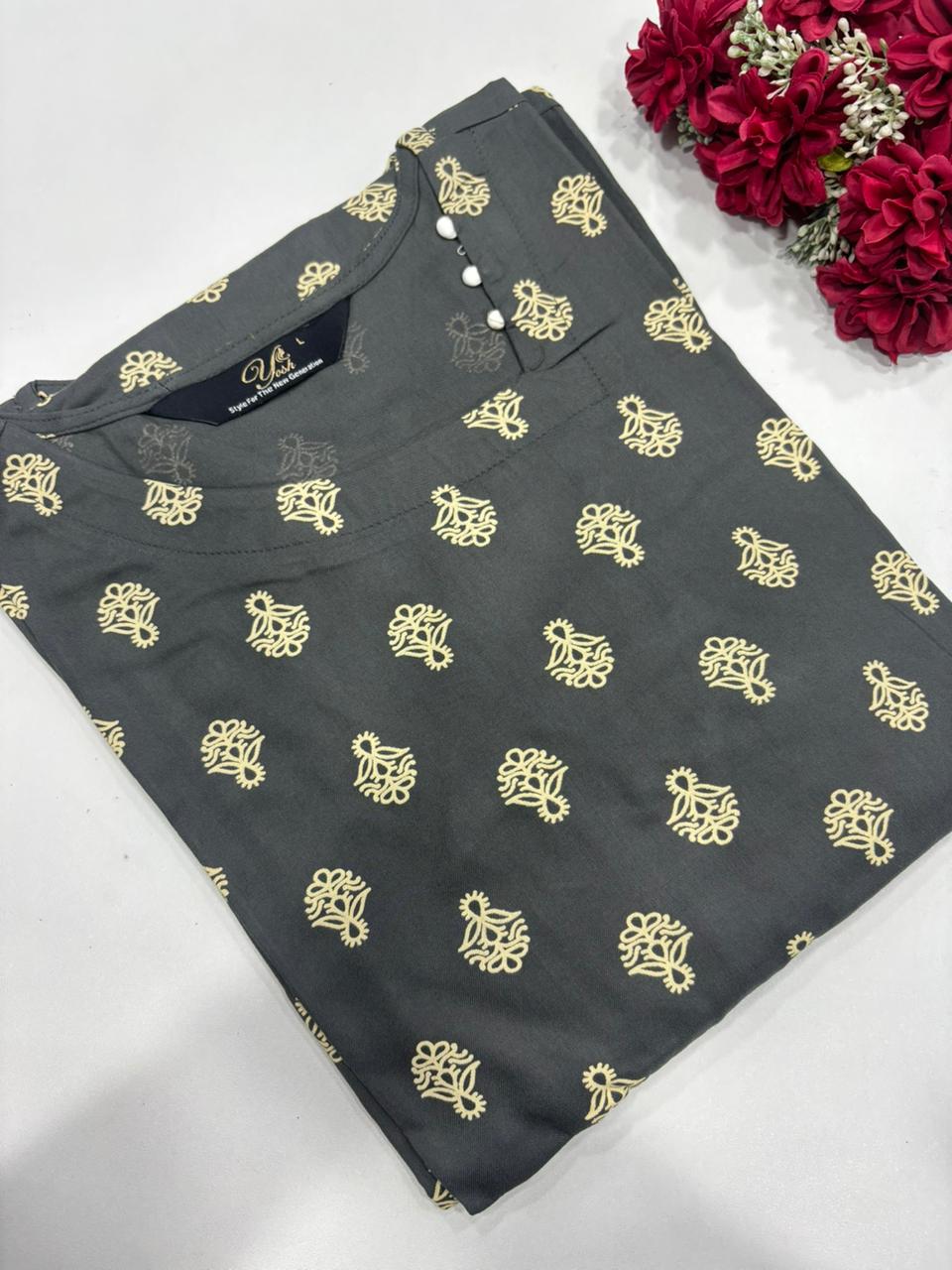 SS7298 Regular Wear Side Open Kurti
