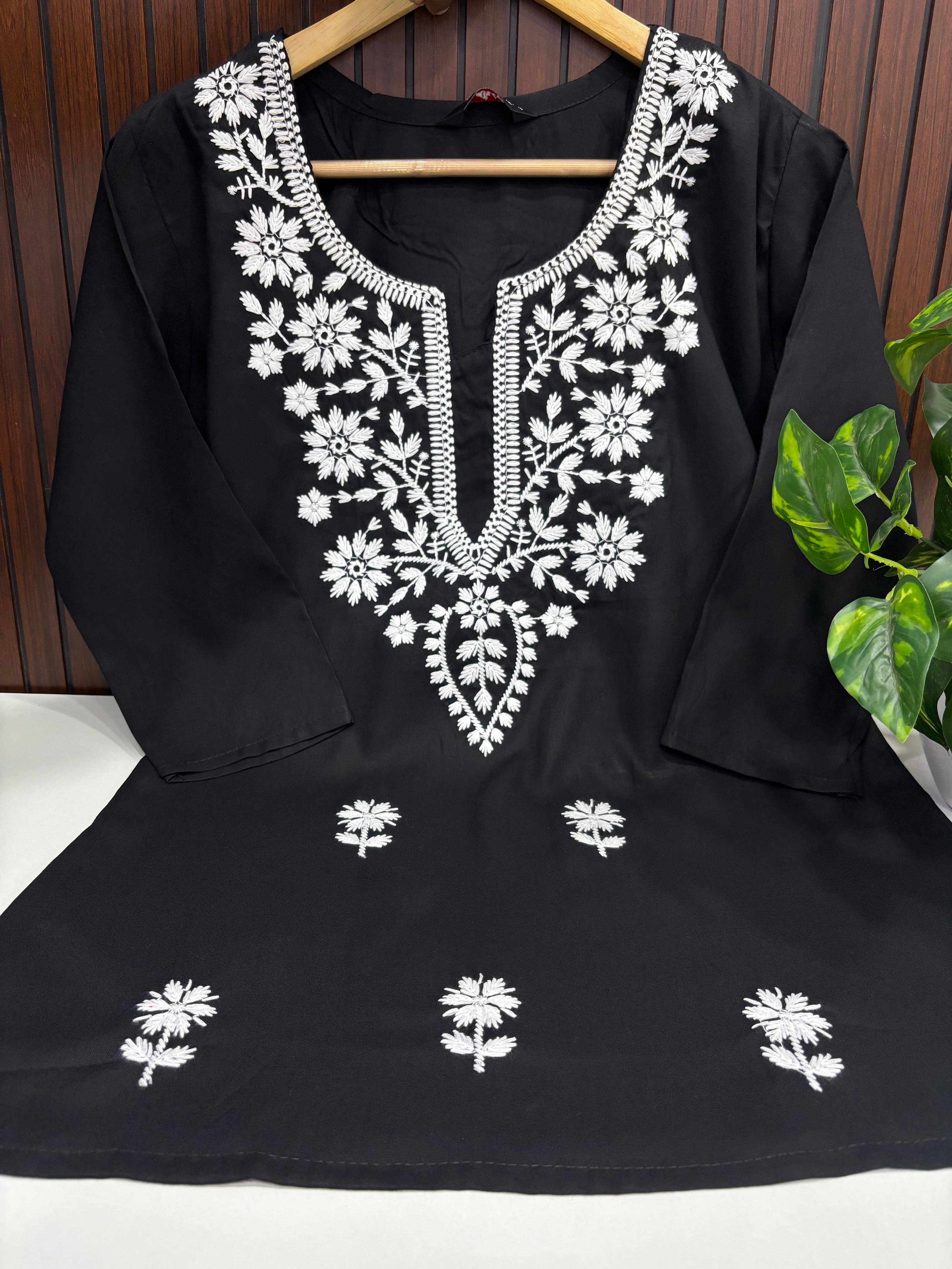SS7393 Women’s Ethnic Short Kurti