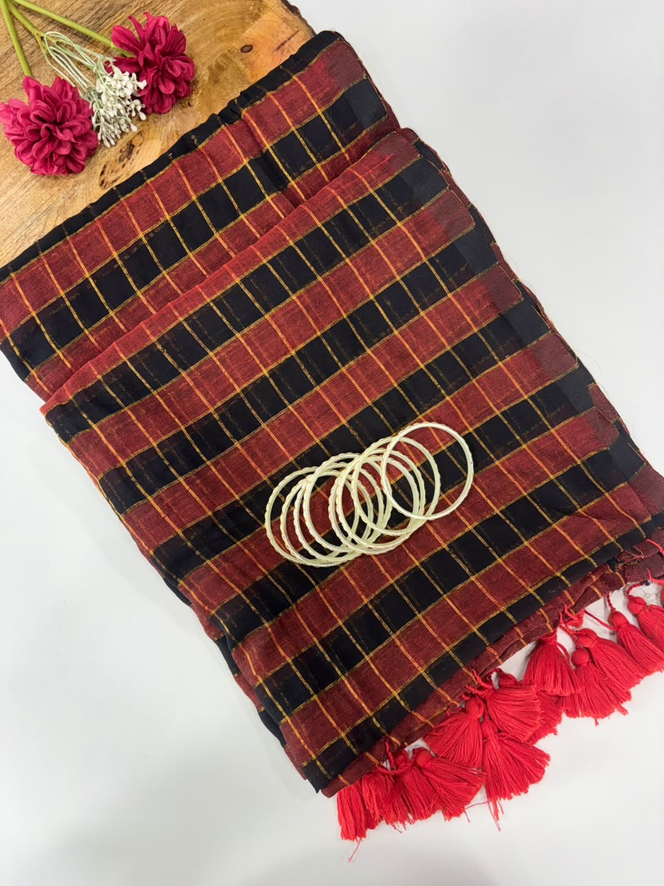 SS7714 Premium Mul Cotton Zari Check Saree