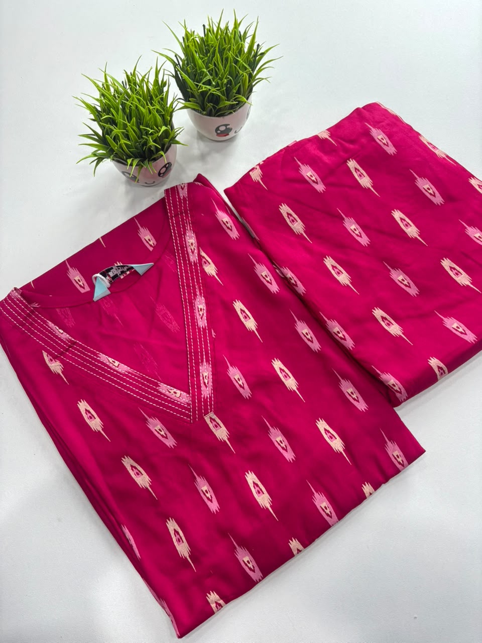 SS7806 Trendy V Neck Co-ord Set