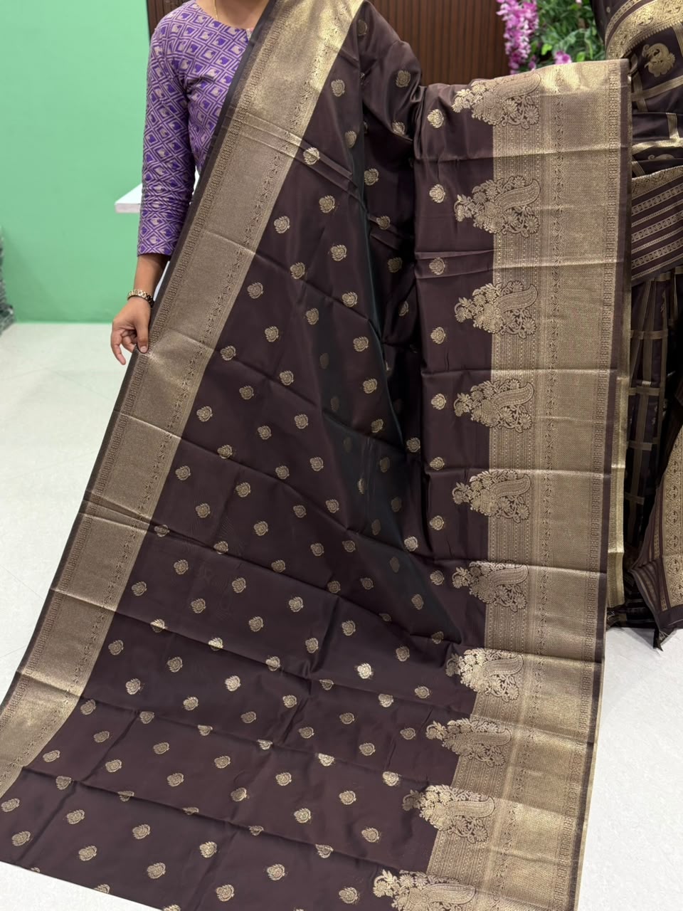 SS7890 Coffee Brown Lichi silk saree