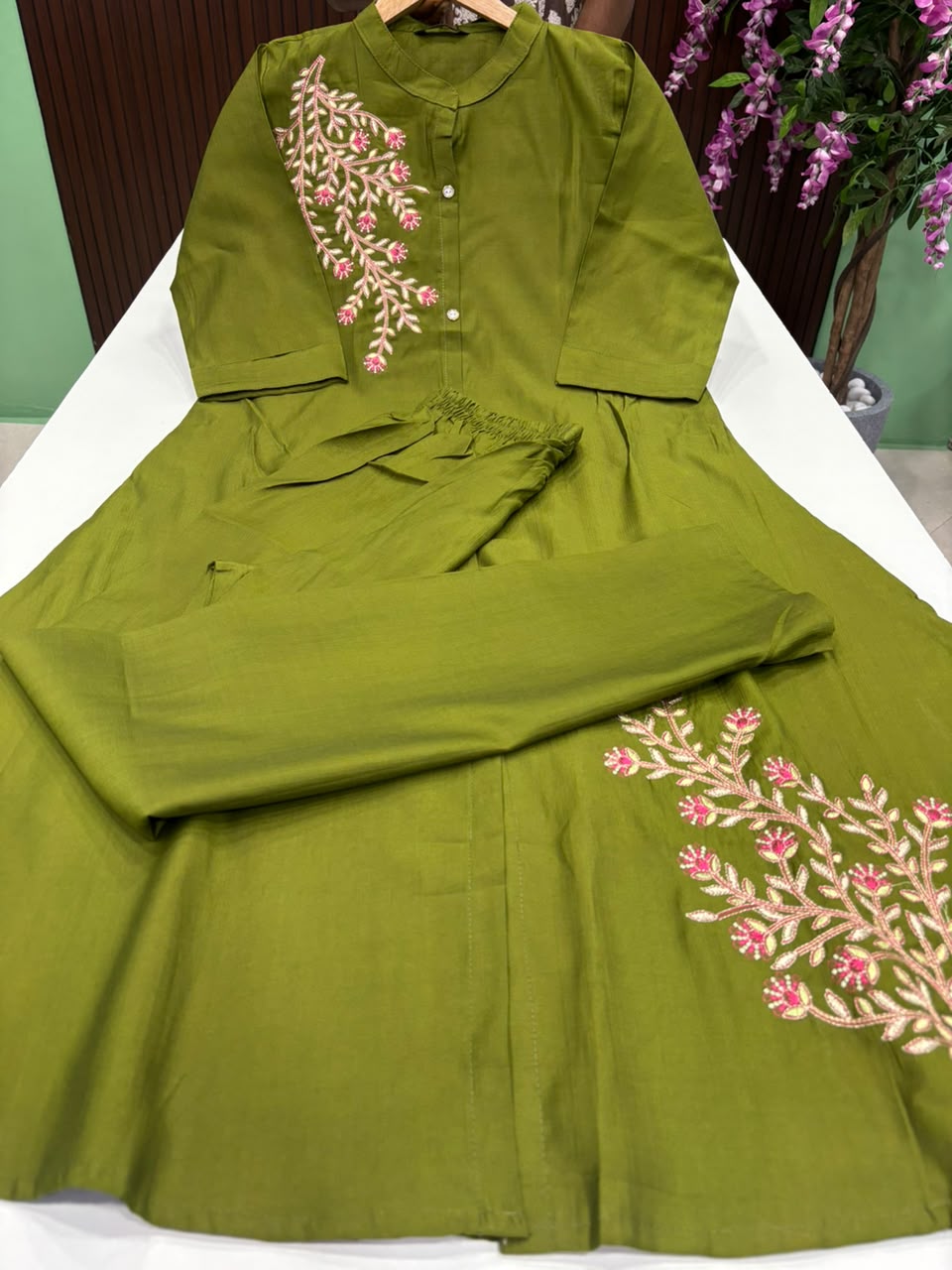 SS7902 Vatican Silk Co-ord Set - Mehndi Green