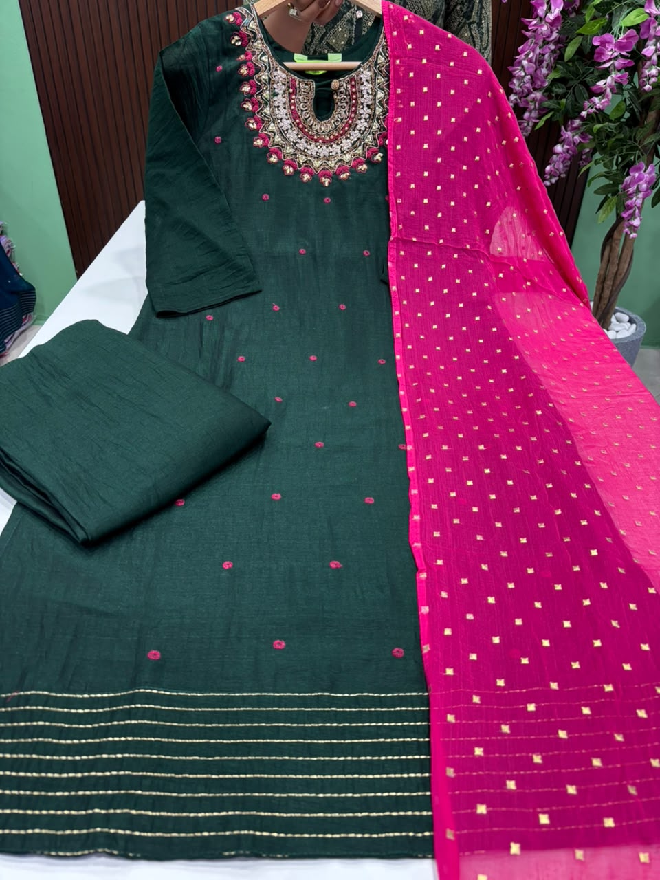 SS8135 Vichitra Silk Kurti With Pant & Dupatta Set