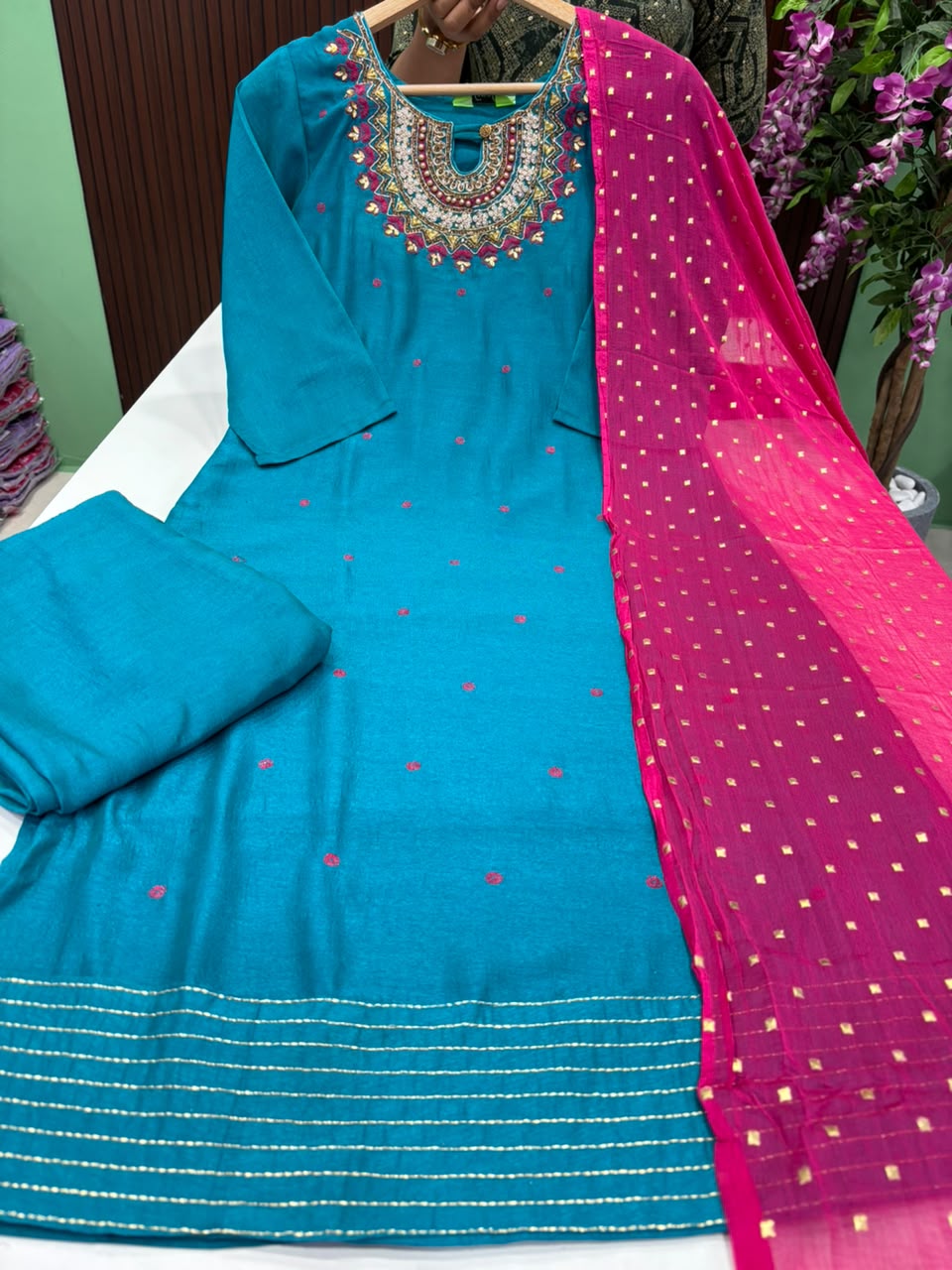 SS8137 Vichitra Silk Kurti With Pant & Dupatta Set