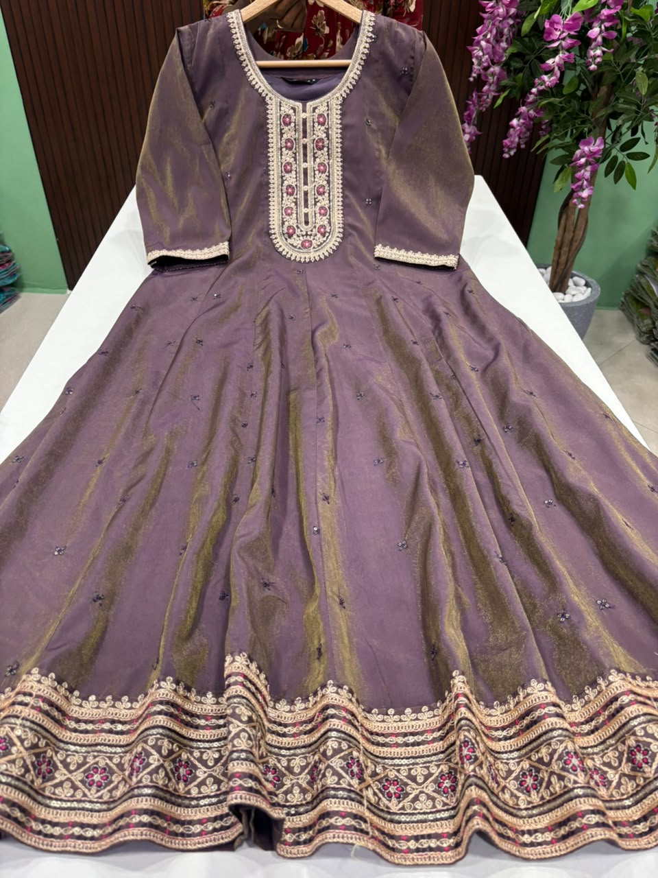 SS8219 Premium Shimmer Tissue Silk Anarkali