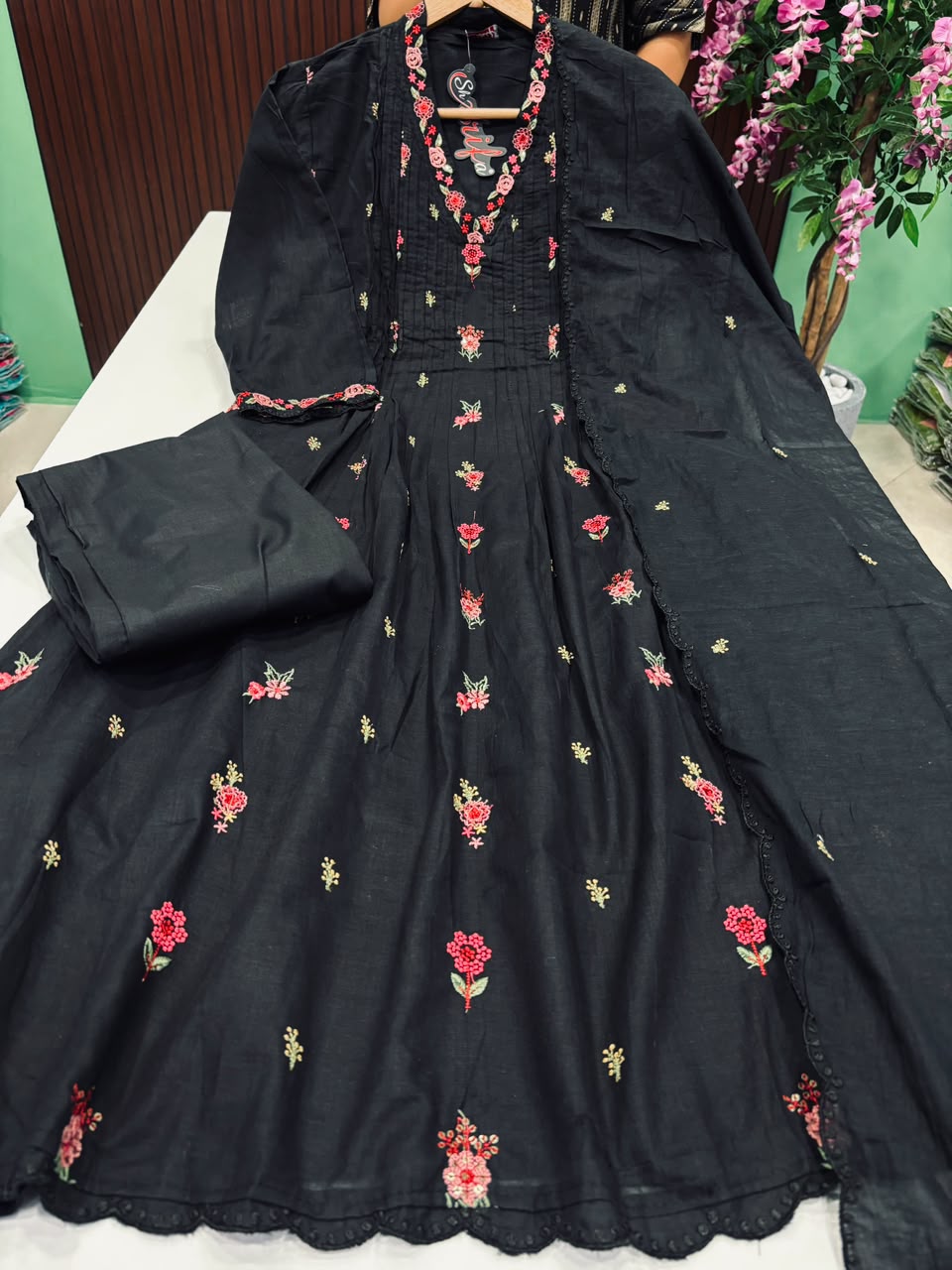SS8280 Premium mul Cotton Anarkali Suit
