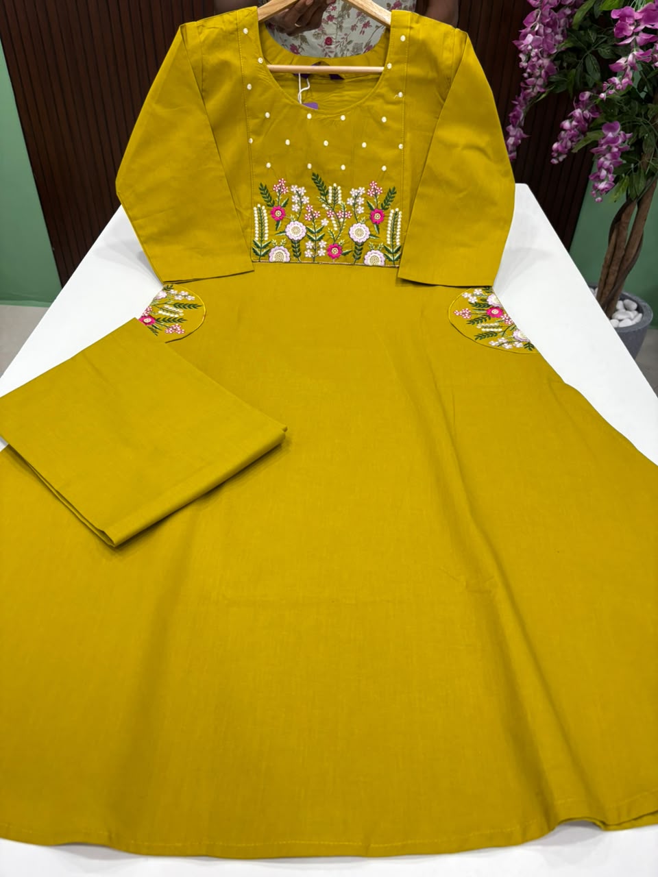 SS8324 Trendy Embroidered Cotton Co-ord Set