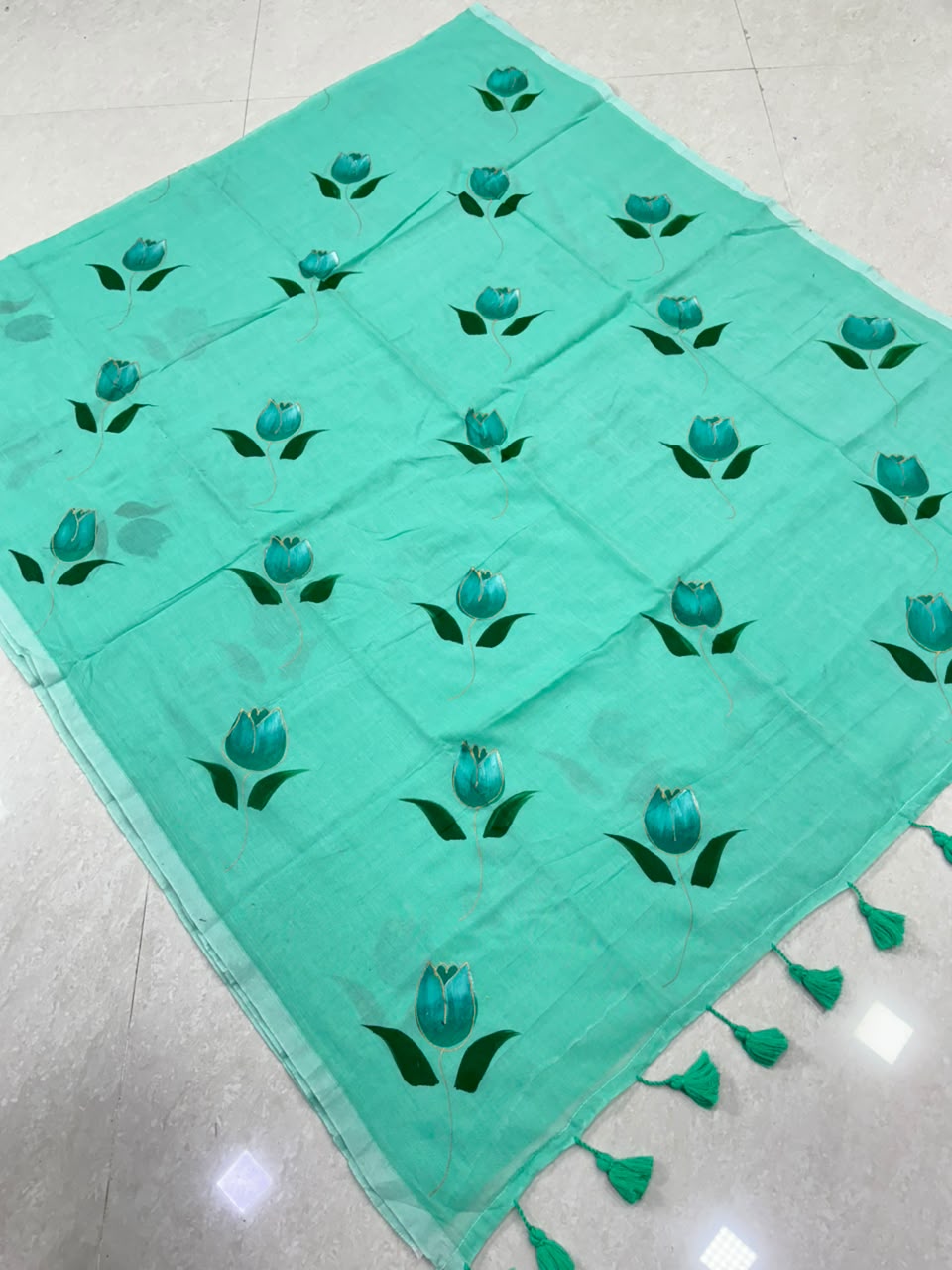 SS8441 Mul Cotton Tulip Hand painted Saree