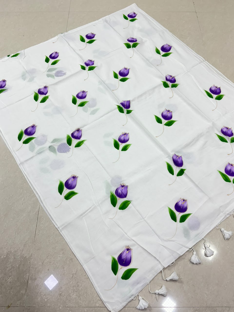 SS8434 Mul Cotton Tulip Hand painted Saree