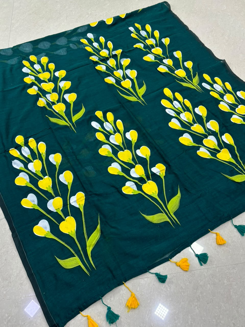 SS8460 Mul Cotton Floral Design Hand painted Saree