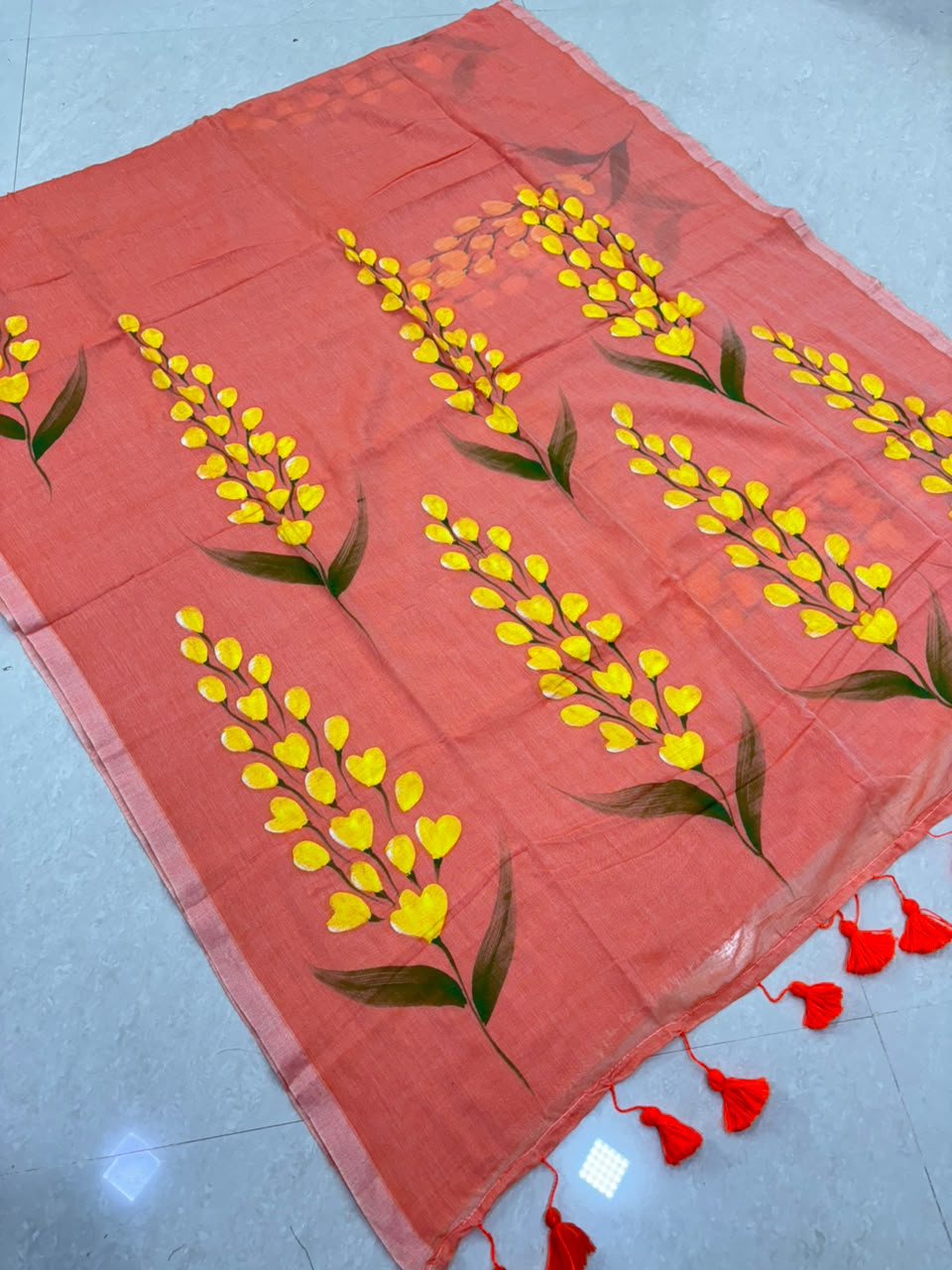 SS8429 Mul Cotton Floral Design Hand painted Saree
