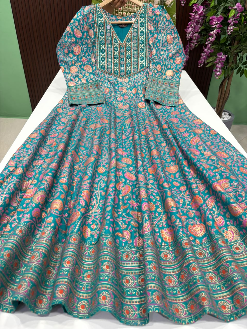 SS8623 Full Length Flared Anarkali