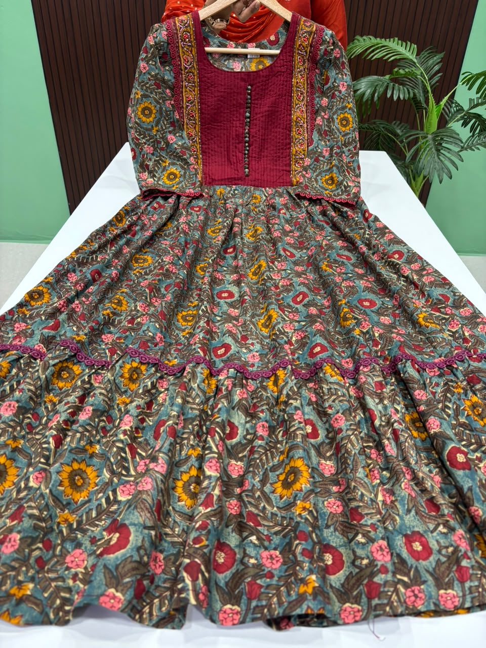 SS8691 Kalamkari Style Rayon Anarkali