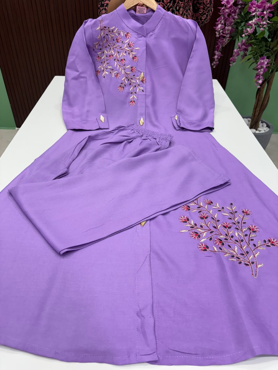 SS8810 Rayon Embroidered Co-ord Set