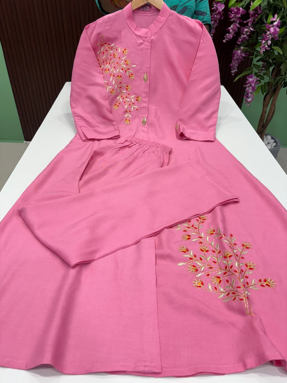 SS8809 Rayon Embroidered Co-ord Set