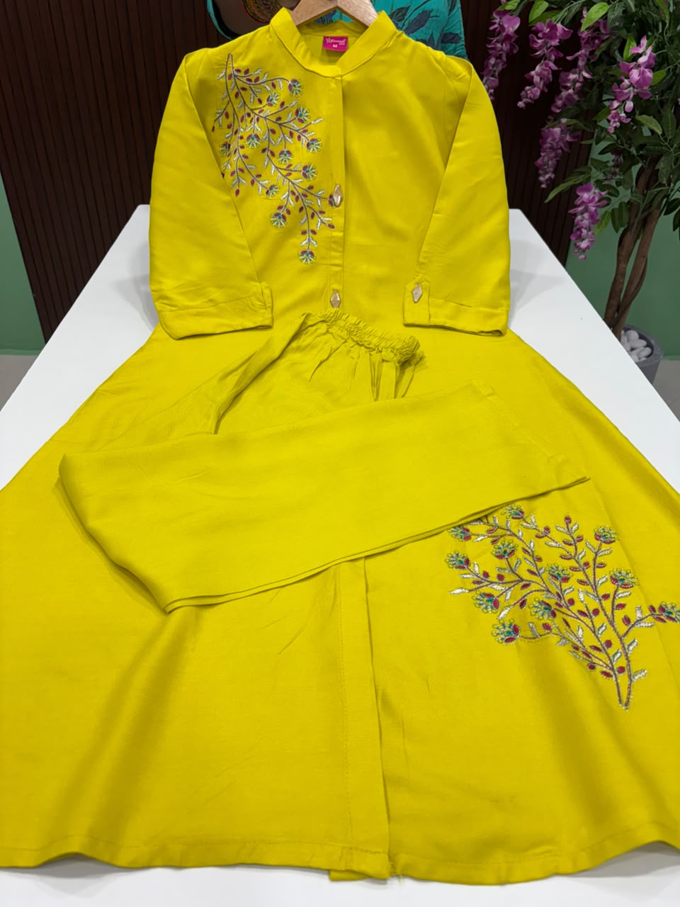 SS8814 Rayon Embroidered Co-ord Set
