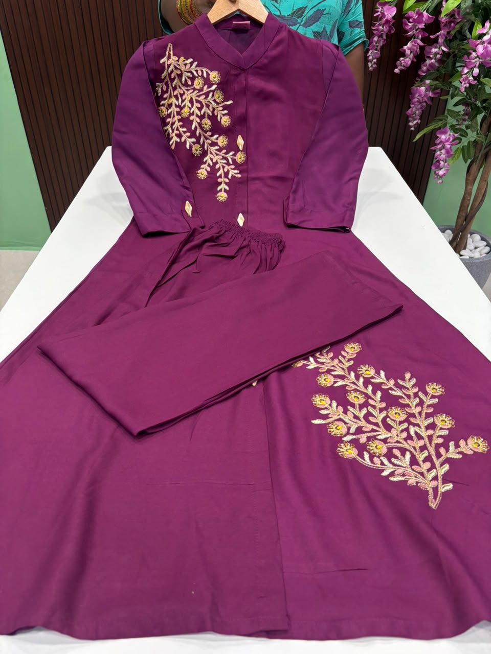 SS8808 Rayon Embroidered Co-ord Set