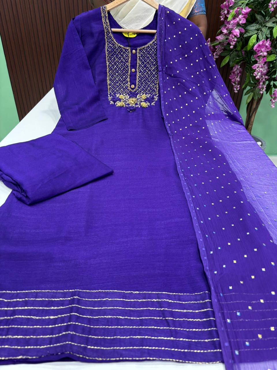 SS8946 Vichitra Silk Kurti With Pant & Dupatta Set