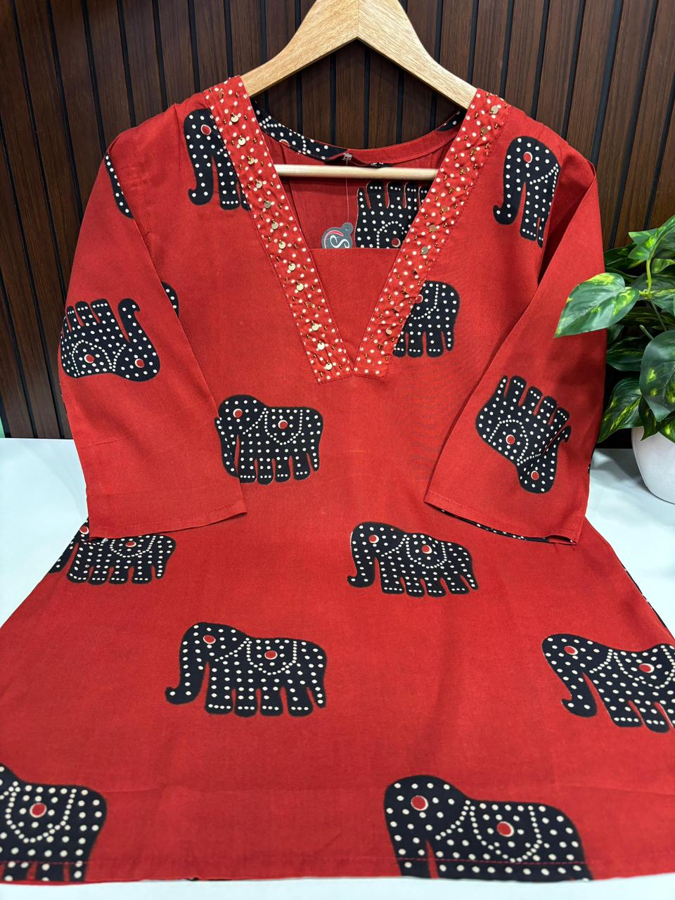 SS9129 Trendy Ethnic Short Kurti