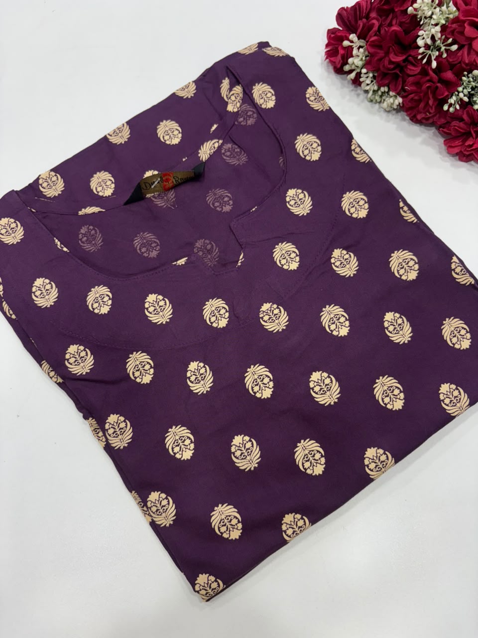 SS9599 Elegant Office Wear Kurti