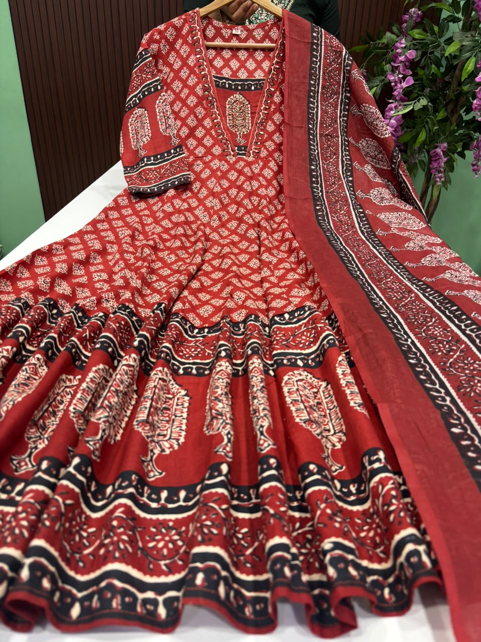 SS9624 Kalamkari Style Anarkali With Dupatta Set