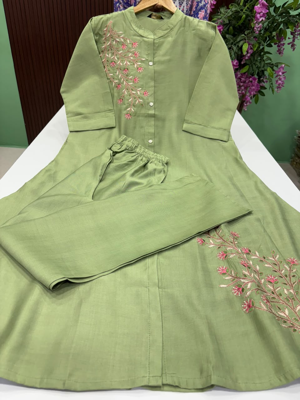 SS9933 Vatican Silk Co-ord Set - MINT GREEN