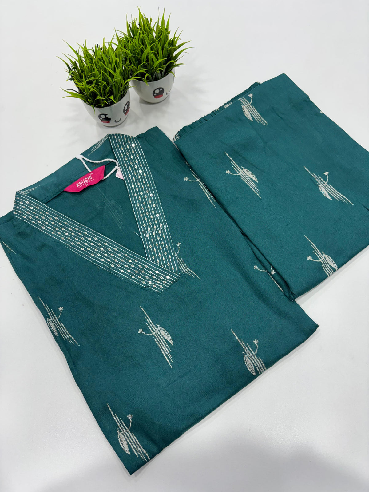 SS9988 Trendy High Collar V Neck Co-ord Set