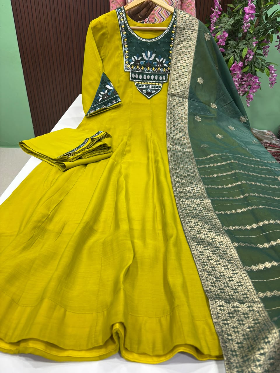 SS10027 Premium Mul Chanderi Anarkali Suit
