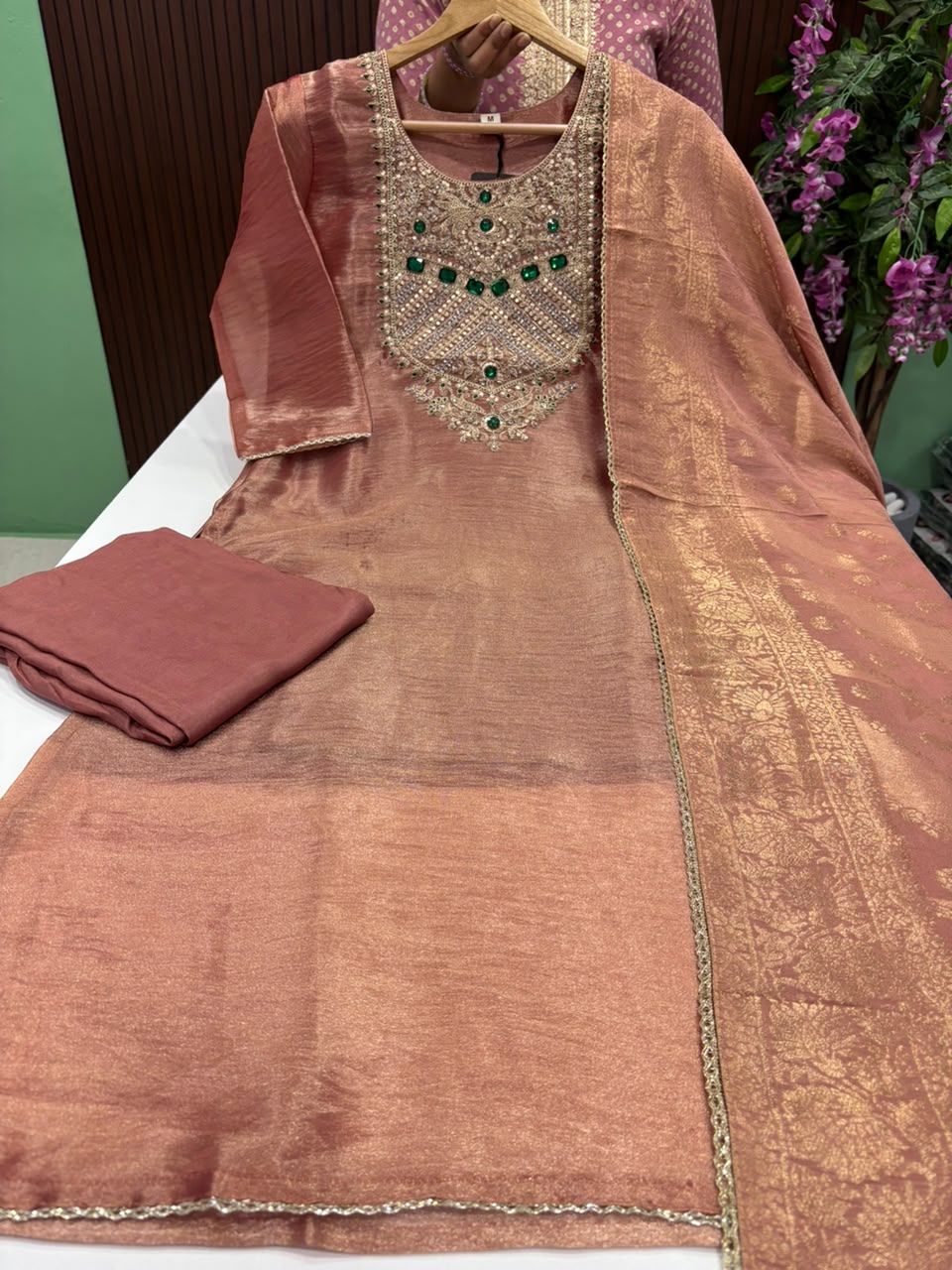 SS10160 Premium Crushed Tissue Silk Kurti With Pant & Dupatta Set – sharanz