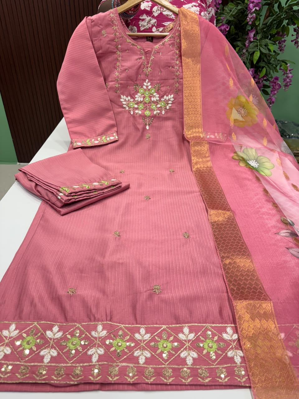 SS10195 Berlin Silk Kurti With Pant & Dupatta Set