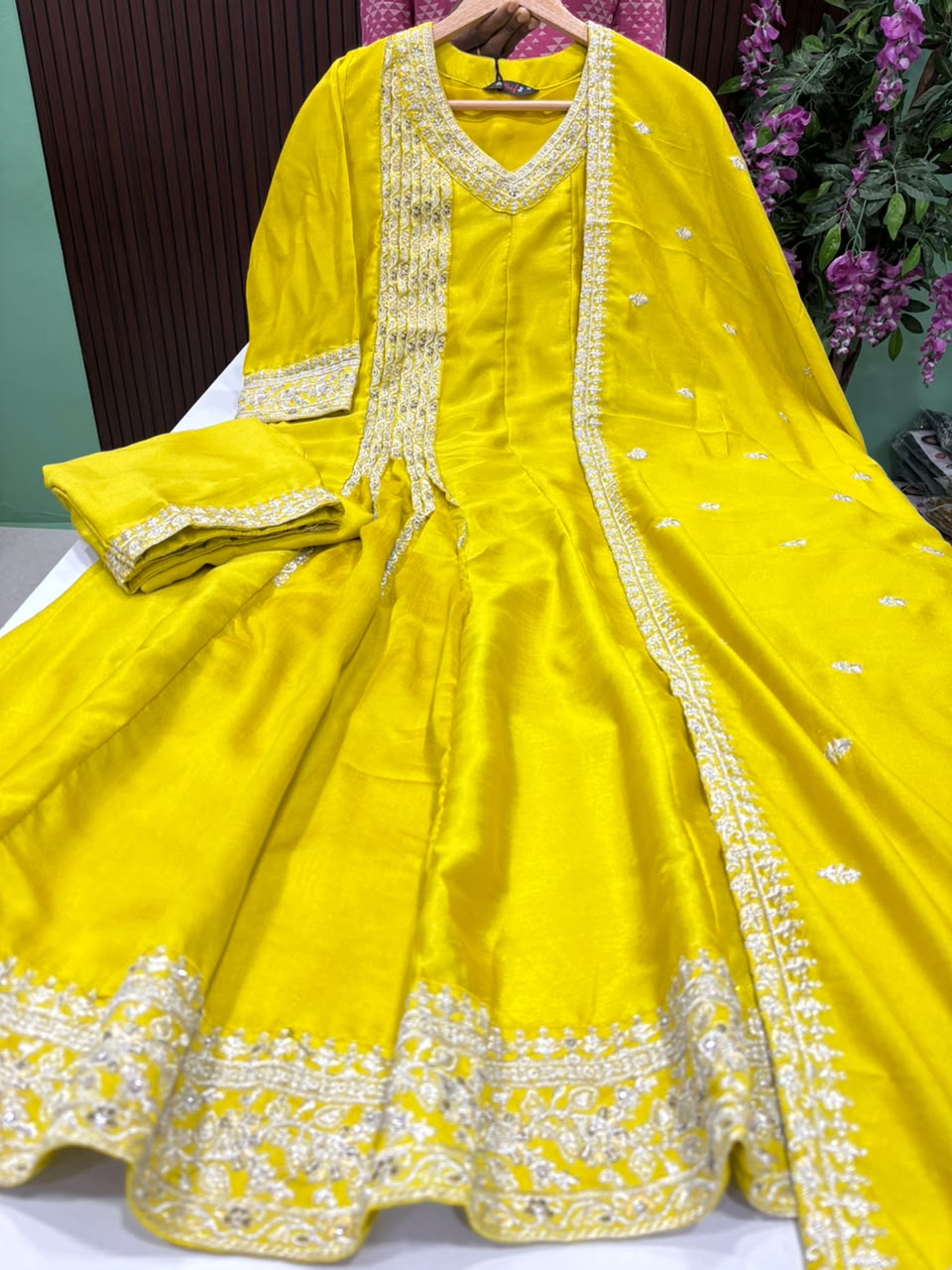 SS10191 Vichitra Silk Anarkali Suit