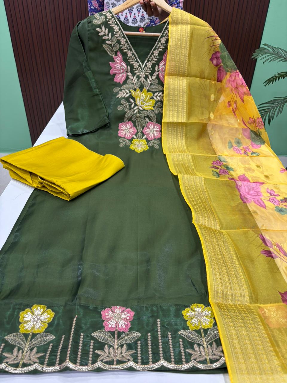 SS6693 Shimmer Tissue Silk Kurti With Pant & Dupatta Set