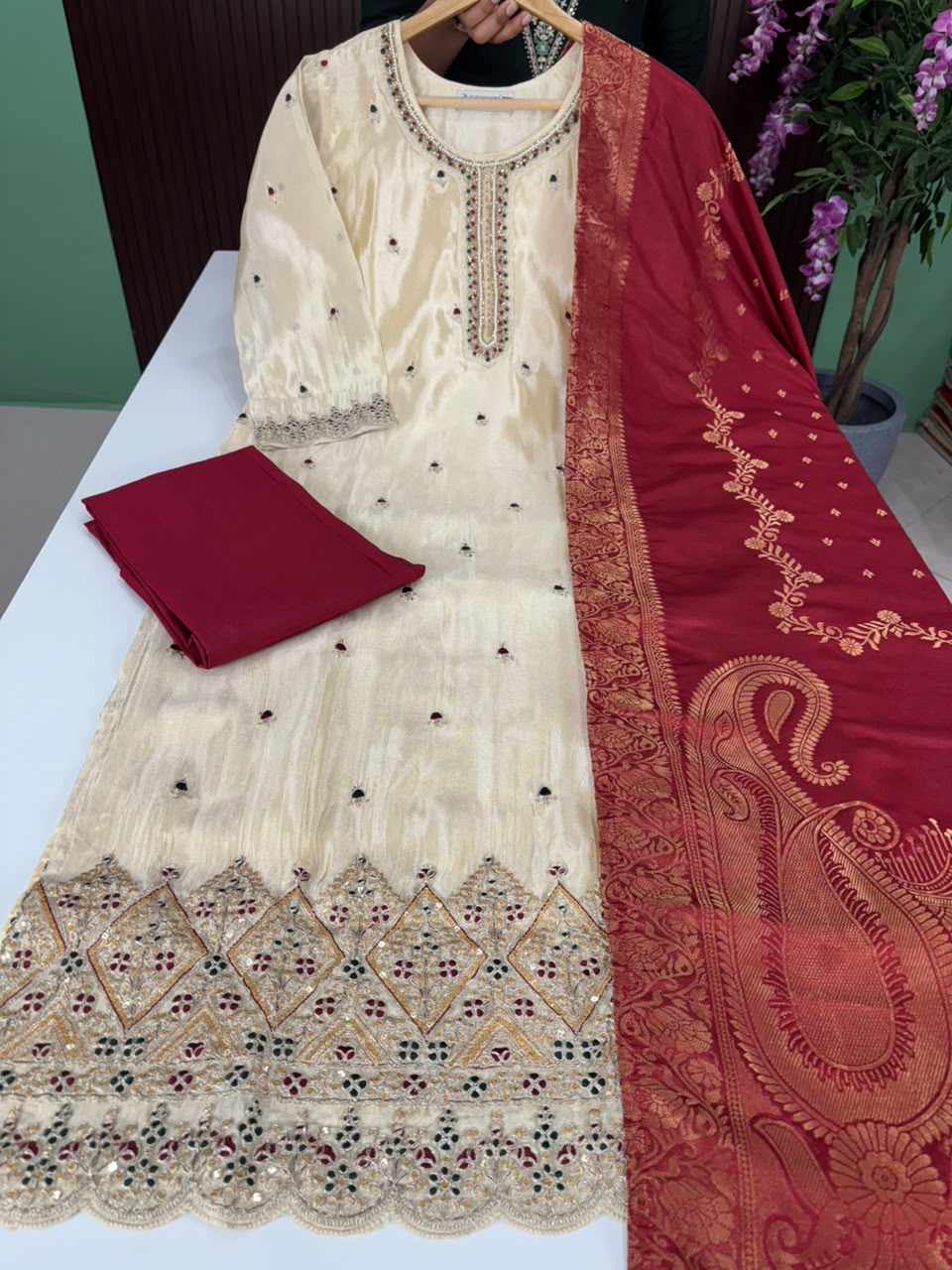 SS6689 Premium Tissue Silk Kurti With Pant & Dupatta Set