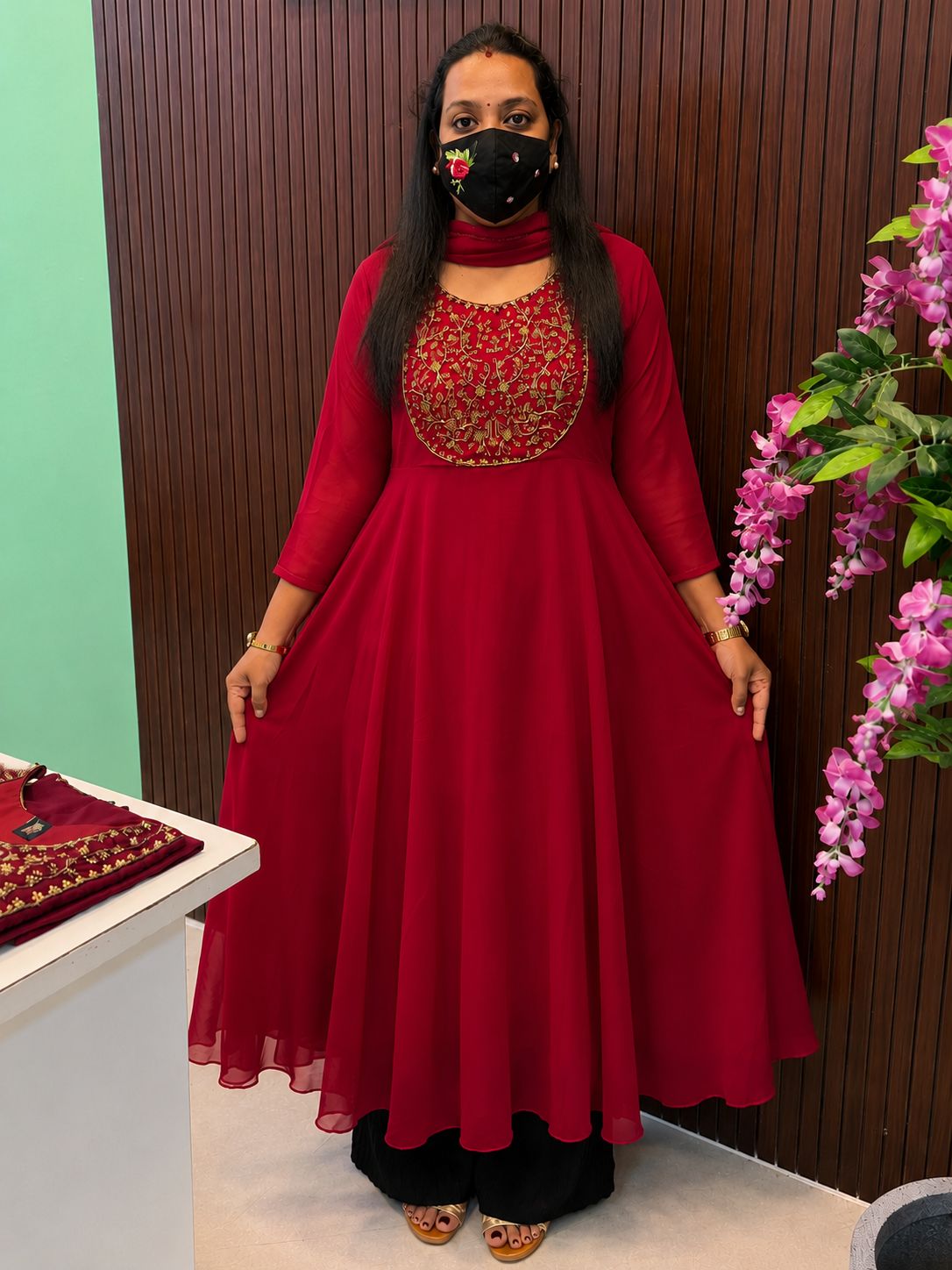 SS7059 Georgette Umbrella Kurti With Dupatta Set - Magenta Pink